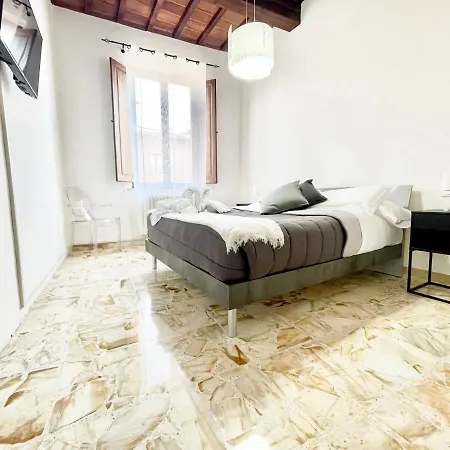 Il Barbero سيينا
